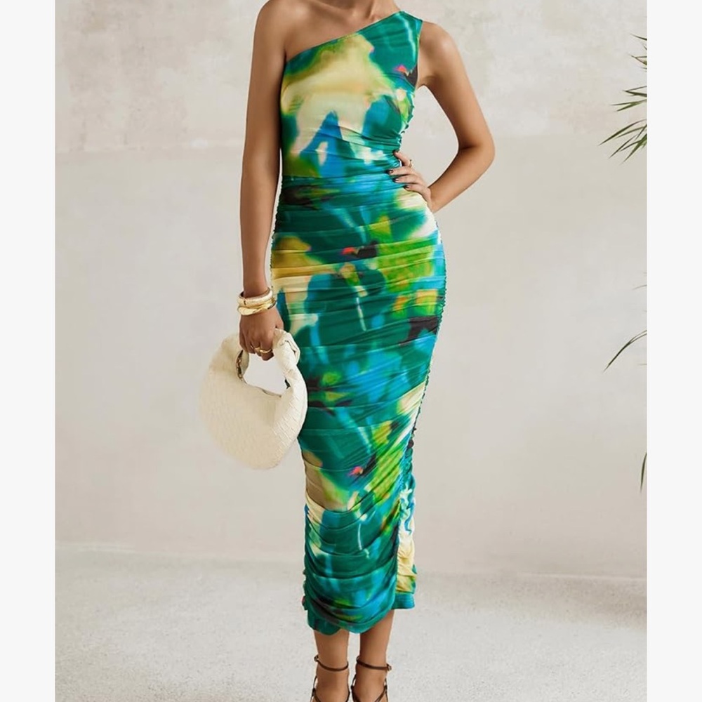 Prettygarden Vibrant One-Shoulder Dress in Green and Blue